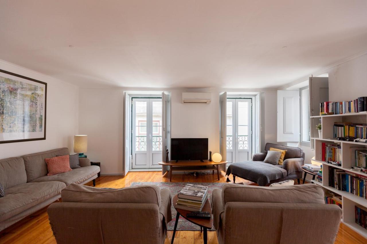 Flh Bairro Alto Bright Flat Lägenhet Lisboa Exteriör bild