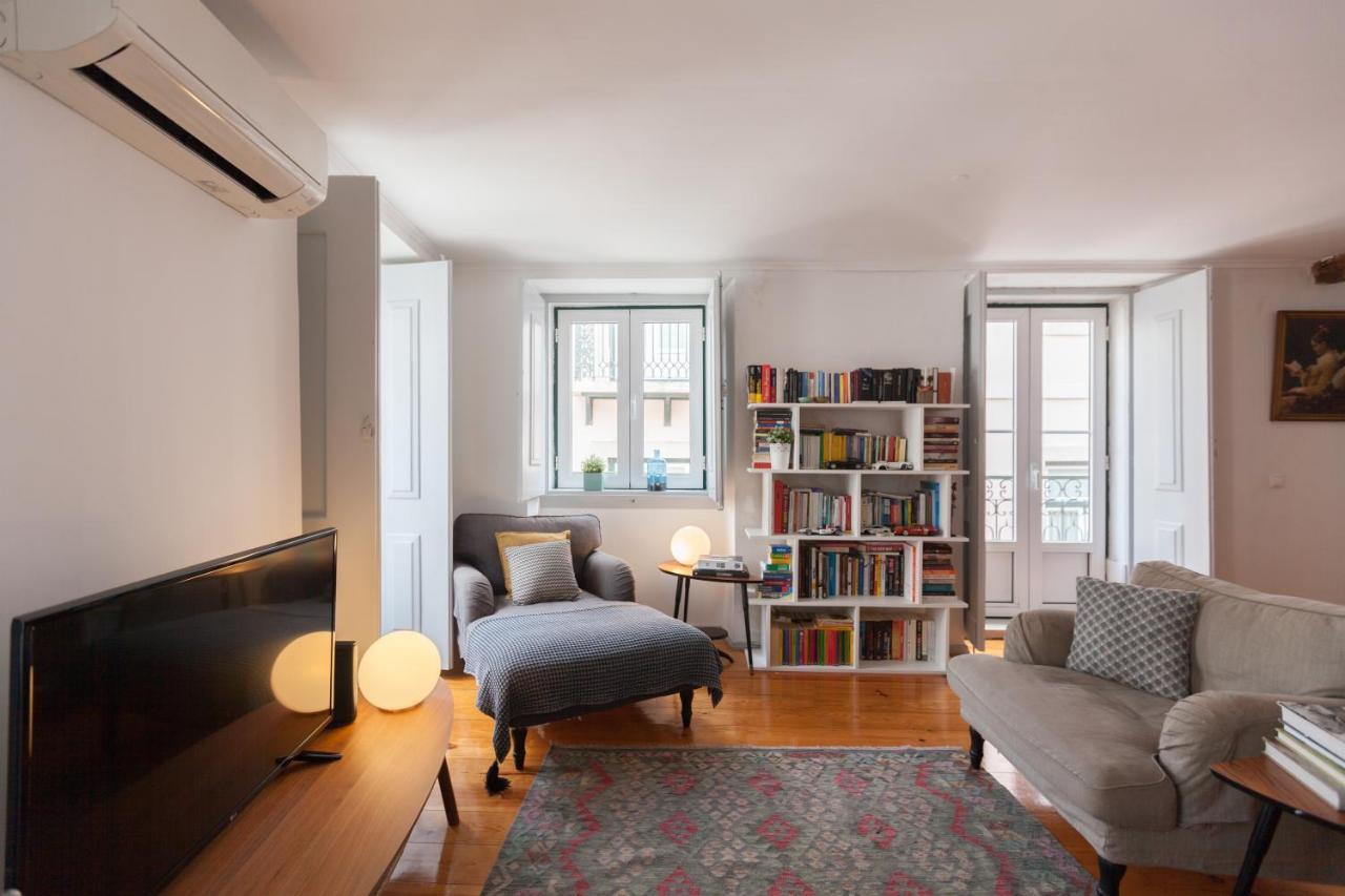 Flh Bairro Alto Bright Flat Lägenhet Lisboa Exteriör bild