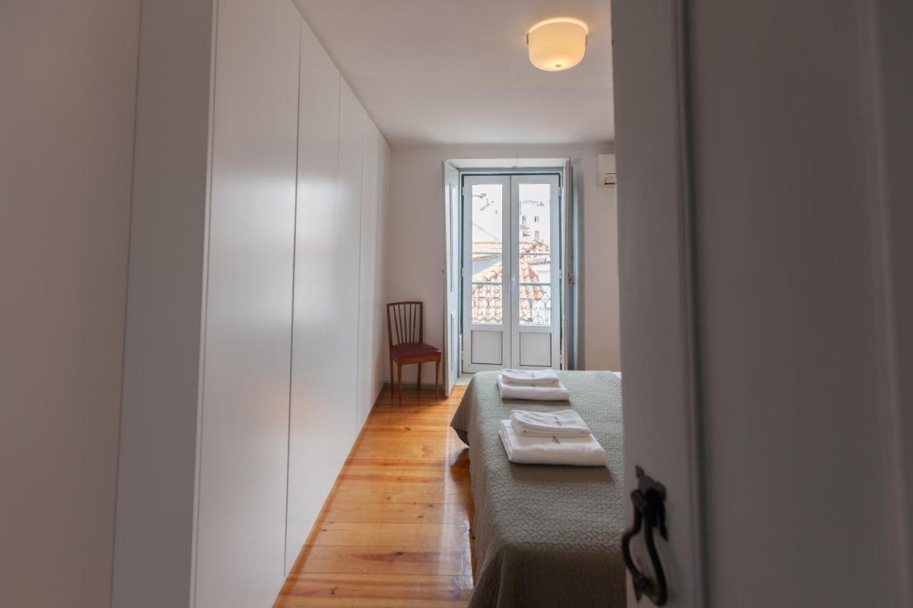Flh Bairro Alto Bright Flat Lägenhet Lisboa Exteriör bild